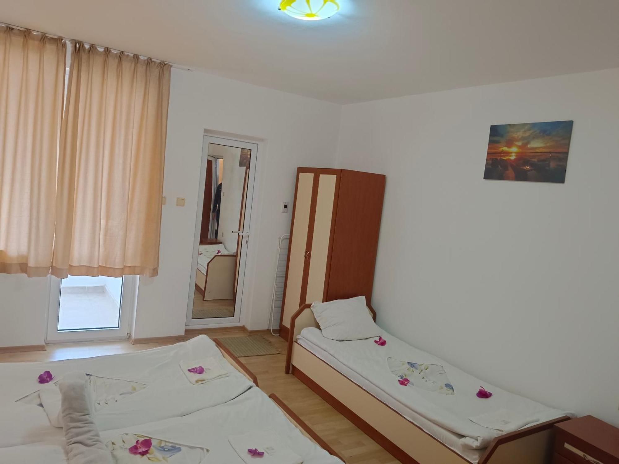 Стаи За Гости Ники Nesebar Buitenkant foto
